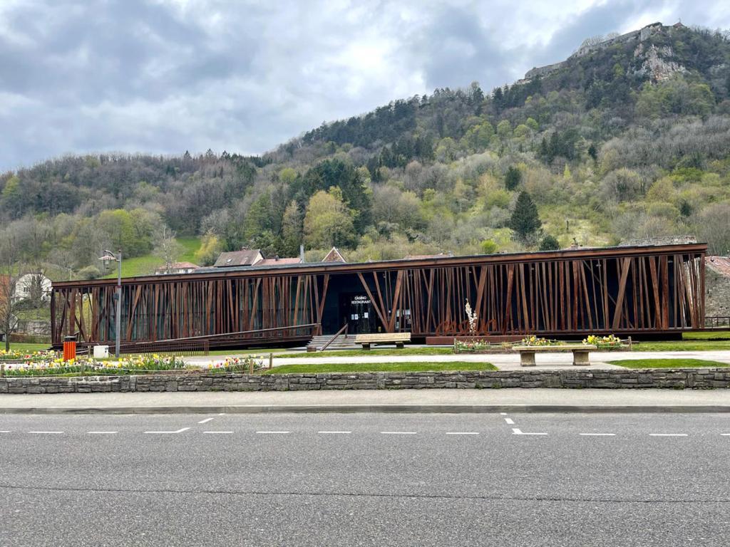 Logement De La Ressource Salins-les-Bains Exterior photo